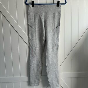NWT Express Gray High Rise Pocket Leggings Yoga Pants Small Soft Stretch